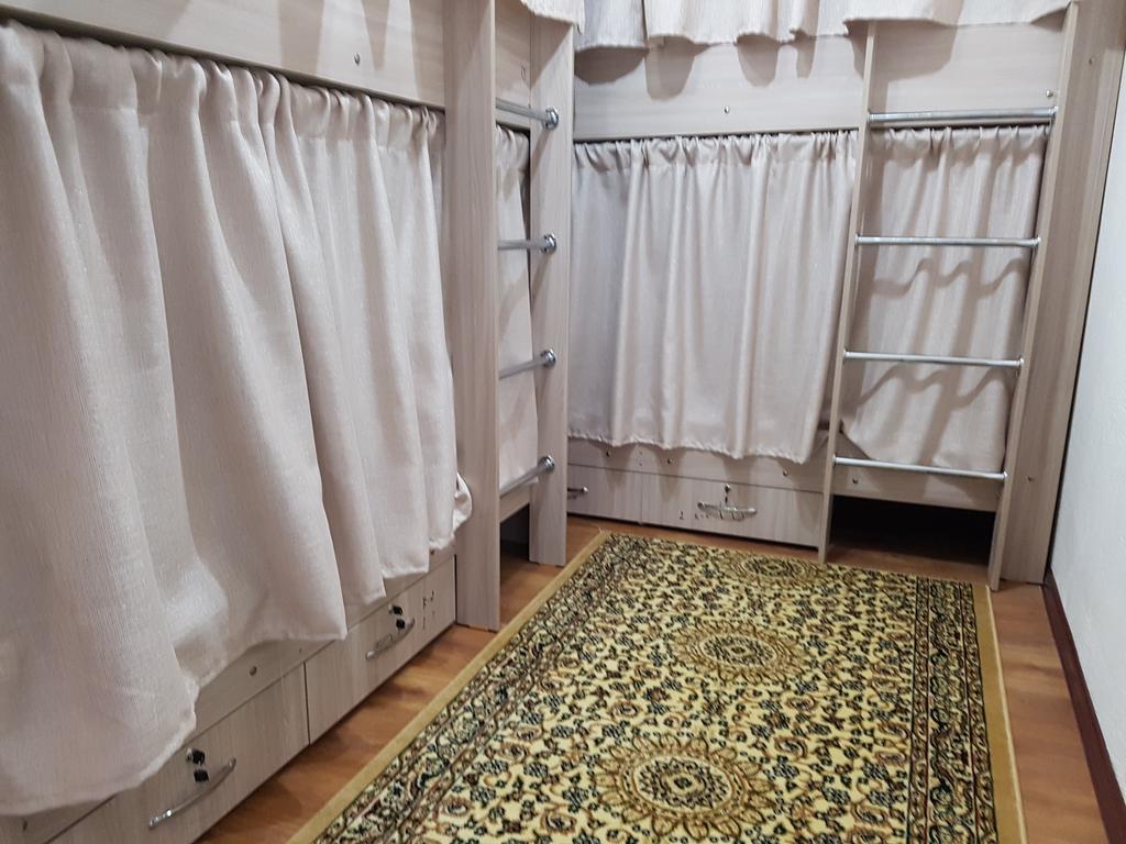 Park Hotel&Hostel Karakol Ngoại thất bức ảnh