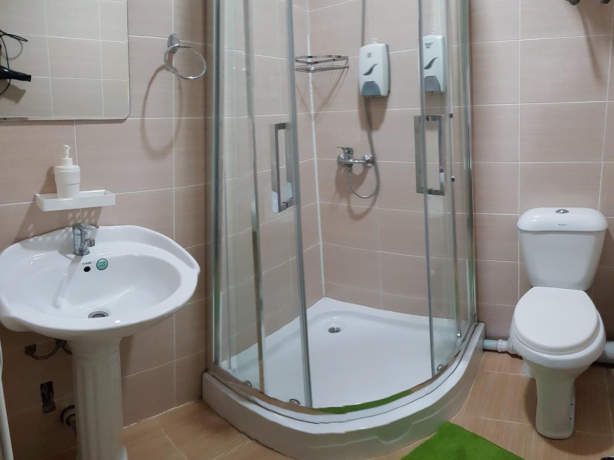 Park Hotel&Hostel Karakol Ngoại thất bức ảnh